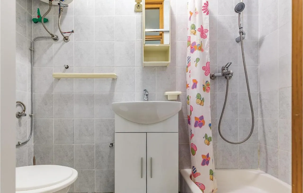 Pet Friendly Apartment In Medulin With Kitchen