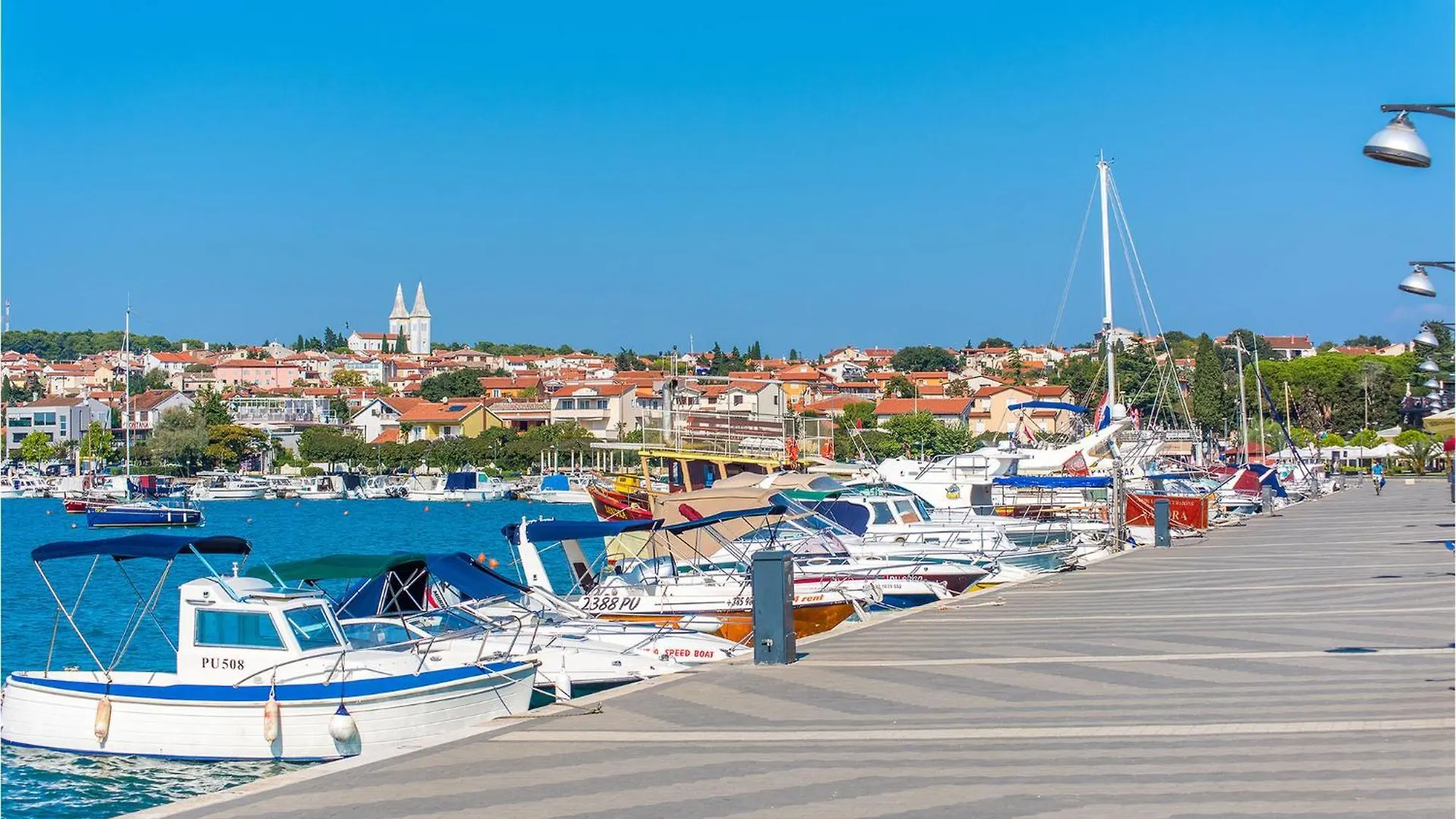 Pet Friendly Apartment In Medulin With Kitchen Kroatië